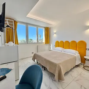 https://romano-luxury-stay.barihotels.org
